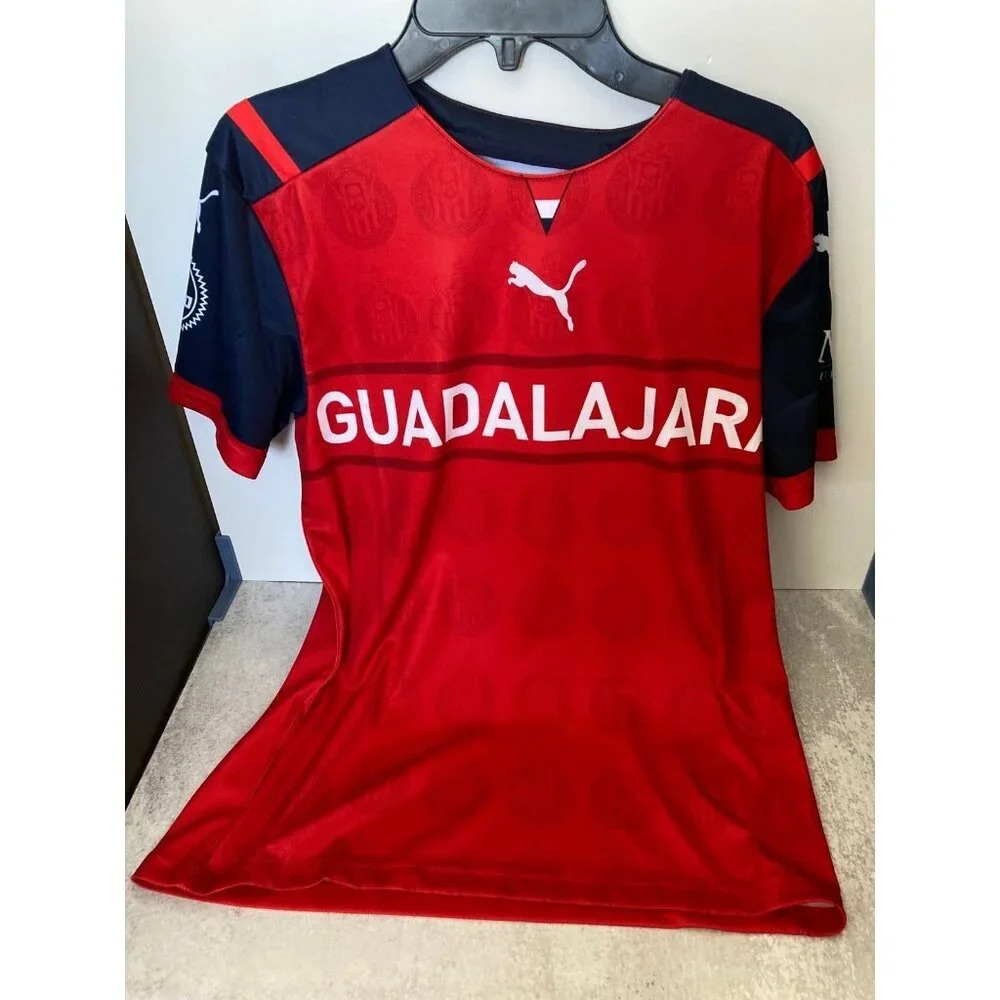 Néw youth‎ Sz large puma Guadalajara jersey​